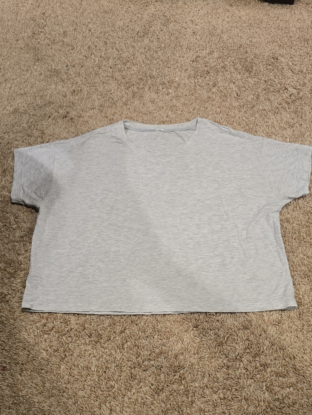 Lululemon Women's Light Gray Short-Sleeve Top
